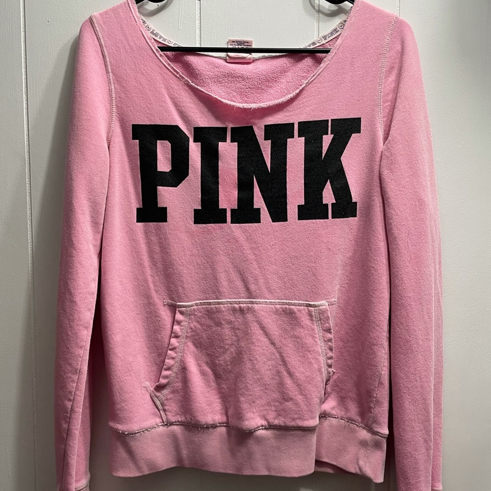 Long sleeve pink shirt with zebra heart on back